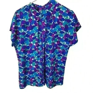 Vintage  David Matthew  high neck  short sleeve button down blouse